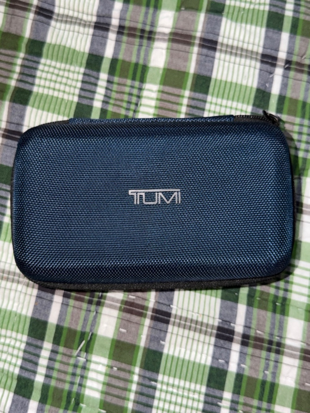 TUMI for Delta navy Blue Amenity Kit travel kit for toiletries & cosmetics